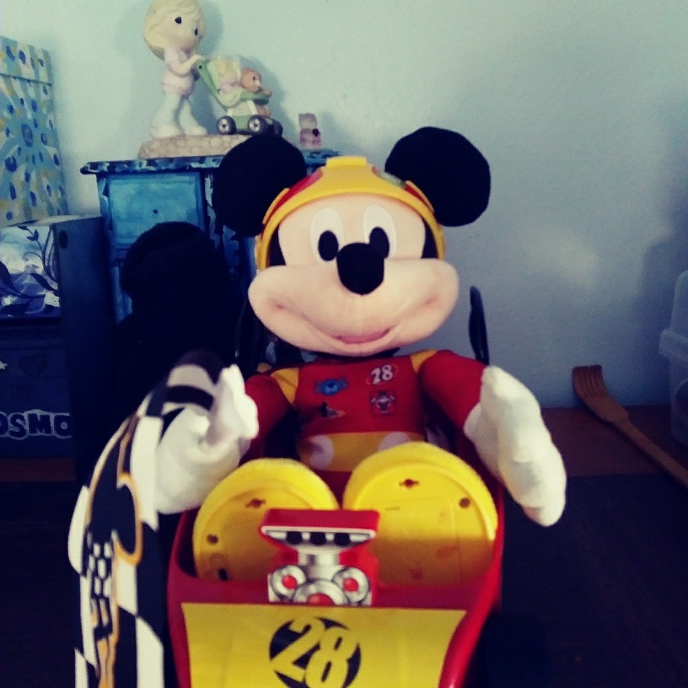 Singing mickey mouse new